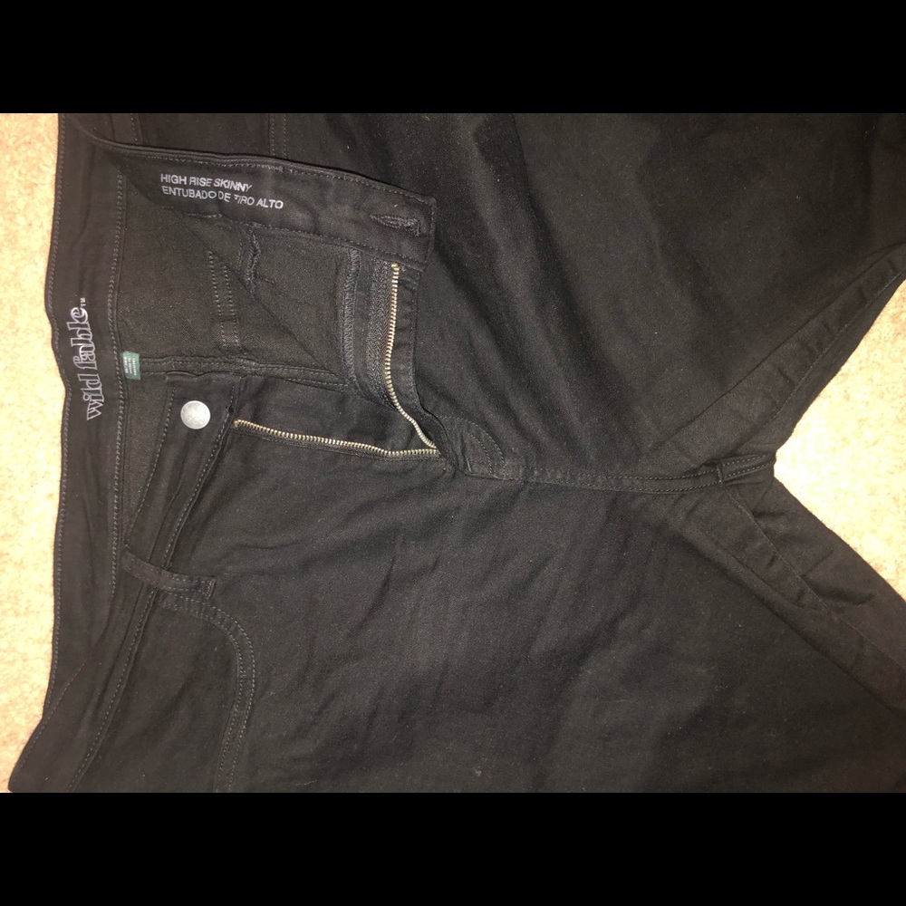 Black jeggings